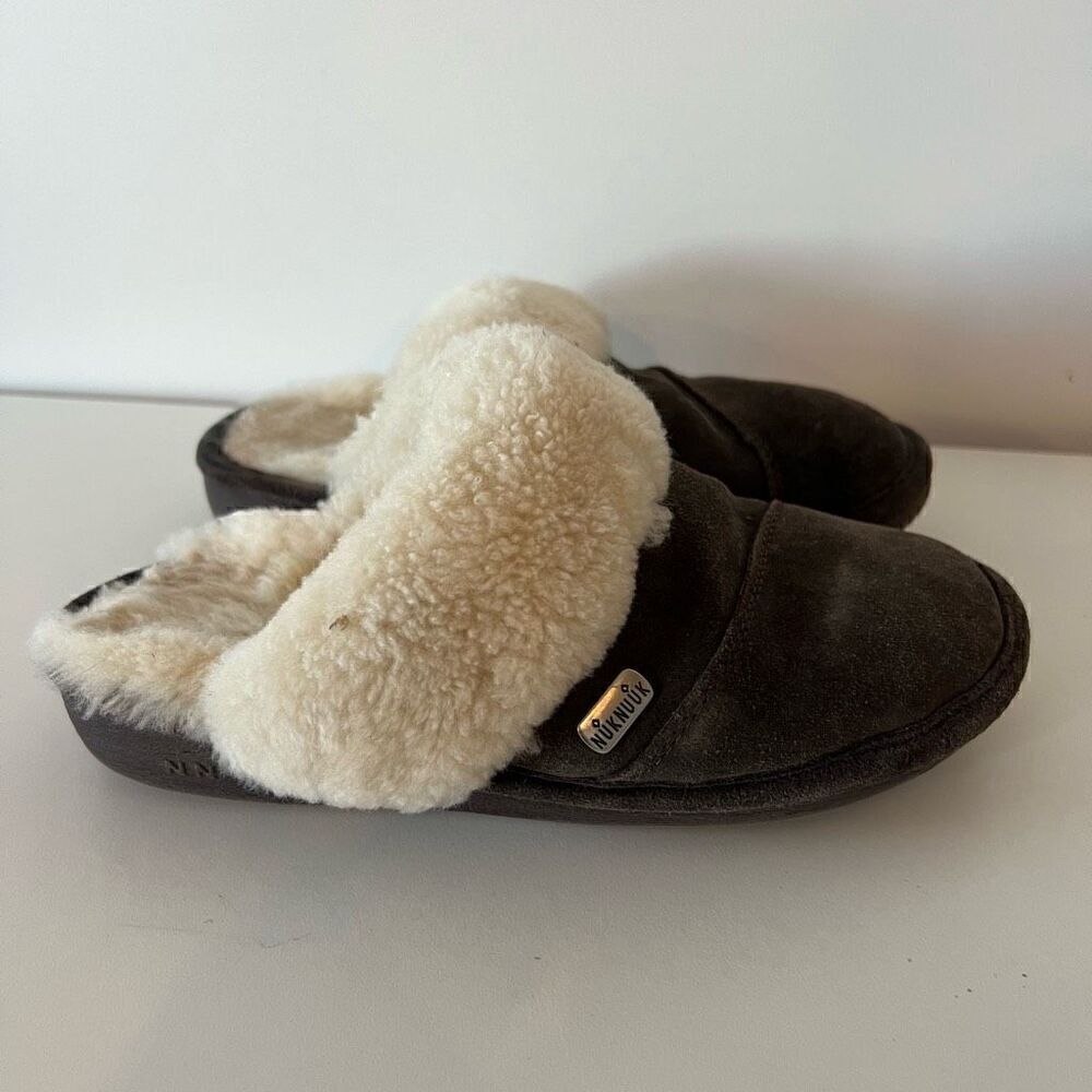 Nuknuuk Slippers Soft Cushion EVA Womens Size 7 Brown Leather Suede Sheepskin